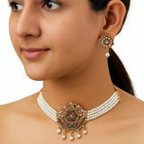Traditional Pearl Choker Necklace Set