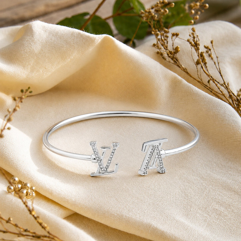 Anti-tarnish Luxury Letter Open Cuff Bracelet